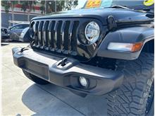 Vehicle Thumb #49