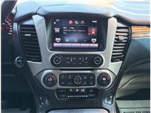 Vehicle Thumb #23