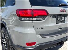 Vehicle Thumb #11