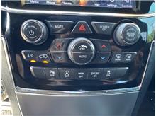 Vehicle Thumb #31