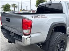Vehicle Thumb #13