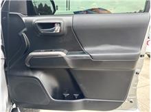 Vehicle Thumb #31