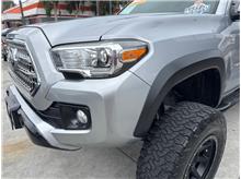 Vehicle Thumb #40