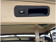 Vehicle Thumb #22