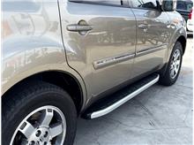Vehicle Thumb #46