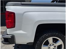 Vehicle Thumb #43