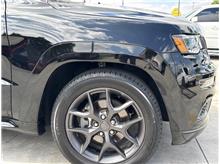 Vehicle Thumb #47