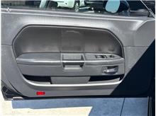 Vehicle Thumb #14
