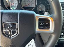 Vehicle Thumb #26