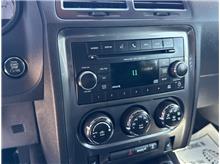 Vehicle Thumb #30