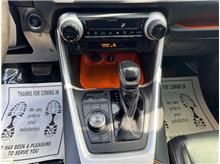Vehicle Thumb #25