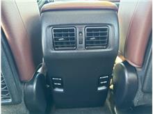 Vehicle Thumb #49