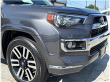 Vehicle Thumb #9