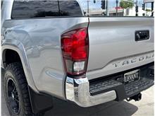 Vehicle Thumb #12