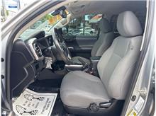 Vehicle Thumb #16