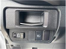 Vehicle Thumb #32