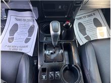 Vehicle Thumb #24