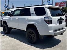 Vehicle Thumb #7