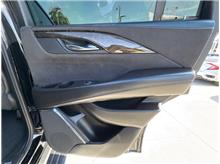 Vehicle Thumb #35