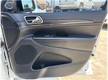 Vehicle Thumb #22