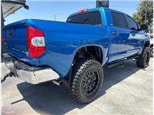Vehicle Thumb #48