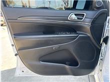 Vehicle Thumb #14