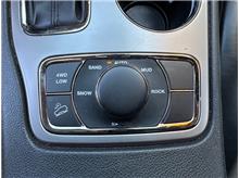 Vehicle Thumb #24