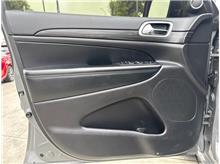Vehicle Thumb #14