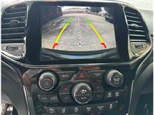 Vehicle Thumb #37