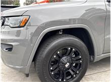 Vehicle Thumb #44