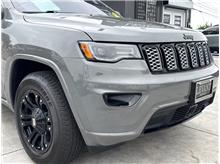 Vehicle Thumb #9