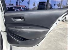 Vehicle Thumb #21