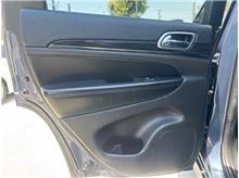 Vehicle Thumb #16