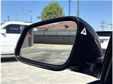 Vehicle Thumb #48