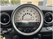 Vehicle Thumb #12