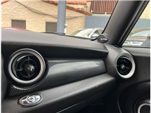 Vehicle Thumb #13