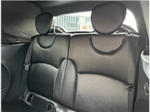 Vehicle Thumb #18