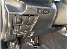 Vehicle Thumb #9