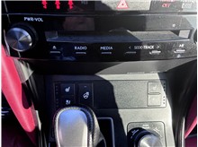 Vehicle Thumb #17