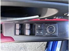 Vehicle Thumb #7