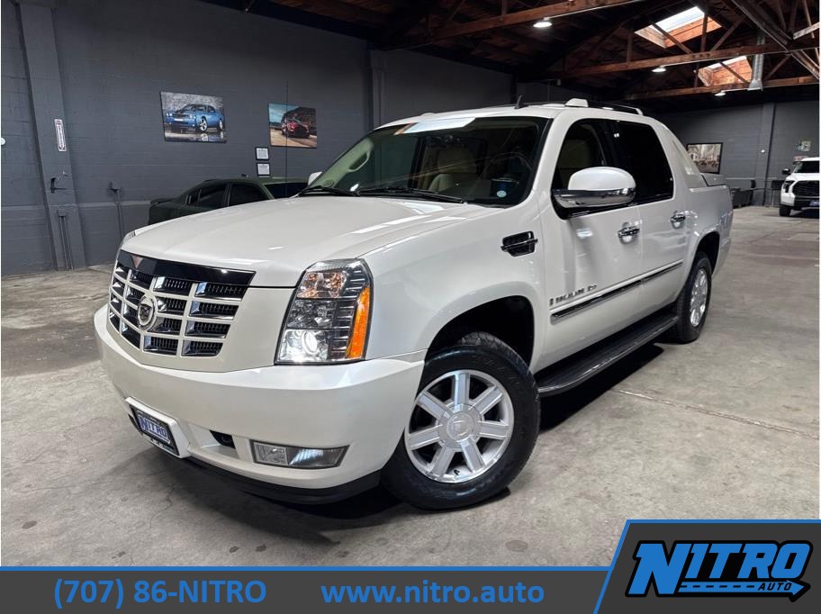 2008 Cadillac Escalade EXT AWD's photo