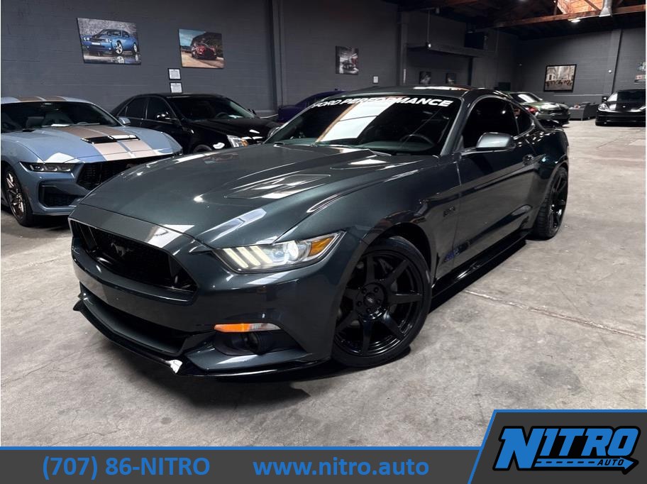 2015 Ford Mustang GT Coupe Premium's photo