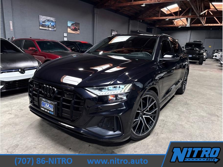 2021 Audi SQ8 Prestige's photo