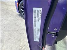 Vehicle Thumb #14