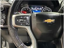 Vehicle Thumb #17