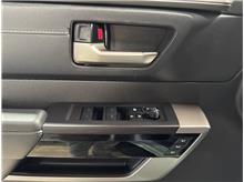 Vehicle Thumb #15