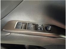 Vehicle Thumb #16