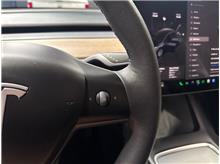 Vehicle Thumb #19