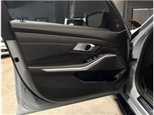 Vehicle Thumb #13