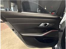 Vehicle Thumb #14